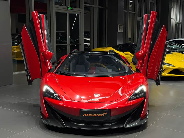 McLaren 600 2019 3.8 T Spider — фото 2