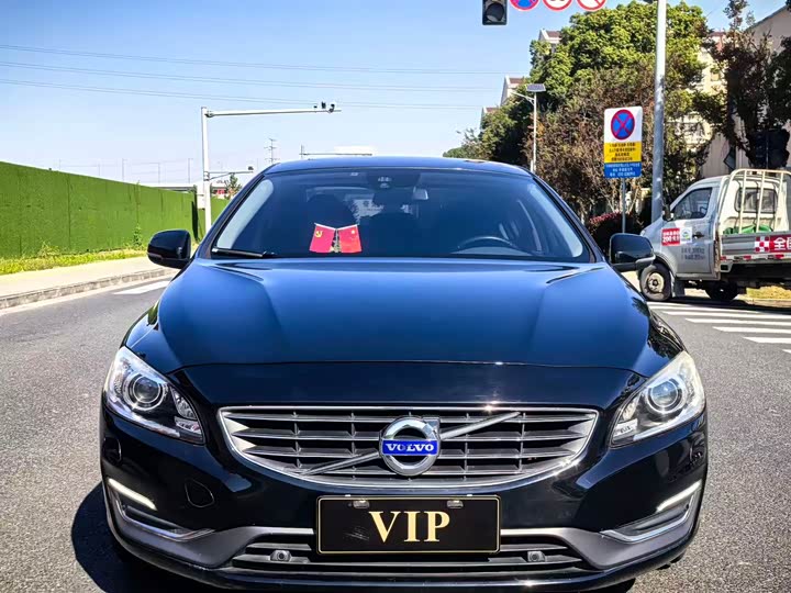 Volvo S60 2015 S 60 L 2.0 T — фото 2