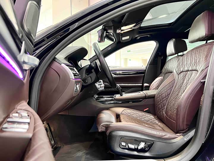 BMW 7-Series 2019 740 Li Leading M — фото 7