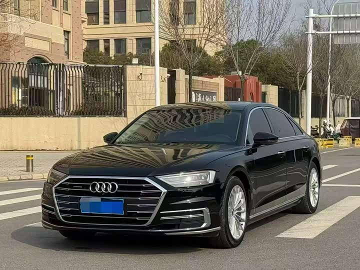 Audi A8 2018 A 8 L 55 TFSI quattro — фото 1