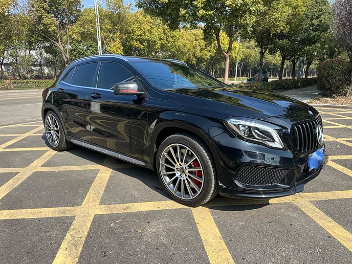 Mercedes-Benz GLA 2015 AMG GLA 45 4 MATIC — фото 3