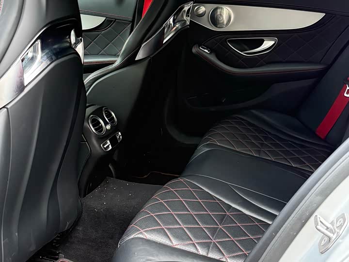 Mercedes-Benz C-Class 2017 AMG C 63 S — фото 9