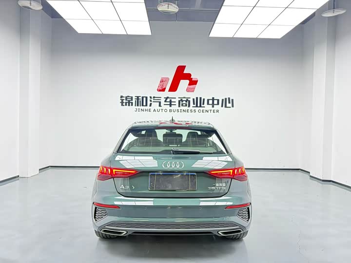 Audi A3 2024 Sportback 35 TFSI Sport — фото 9