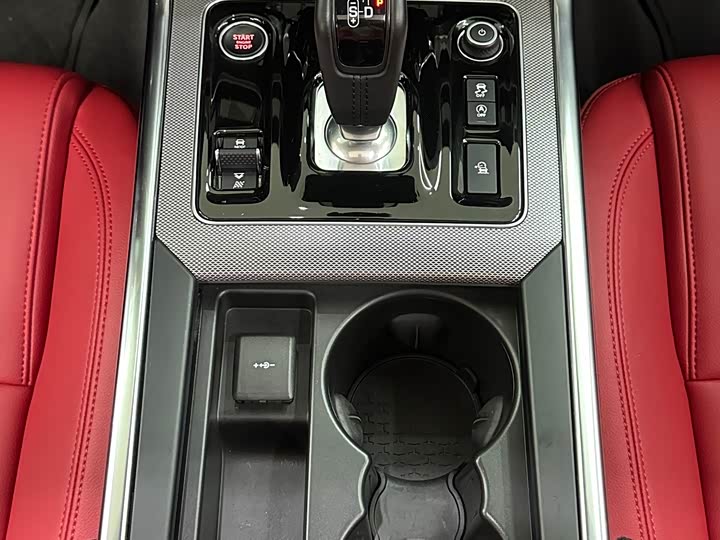 Jaguar XEL 2021 2.0 T 250 PS R-DYNAMIC S — фото 16