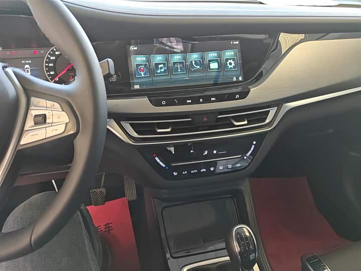 Changan CS35 PLUS 2019 1.6 L MT — фото 13
