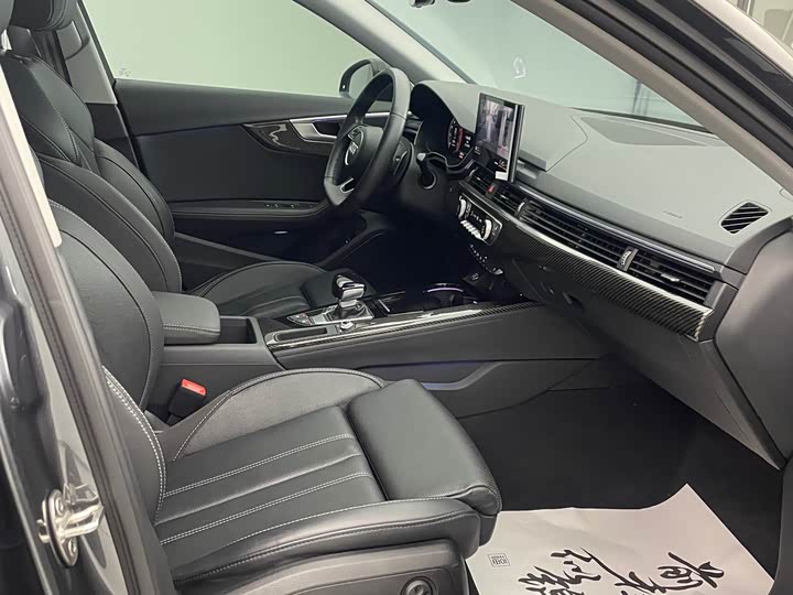 Audi A4L 2022 40 TFSI — фото 23