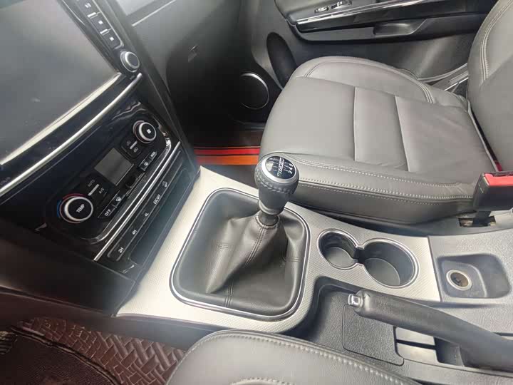 Haval H5 2016 2.0 T MT 4 WDPremium — фото 14