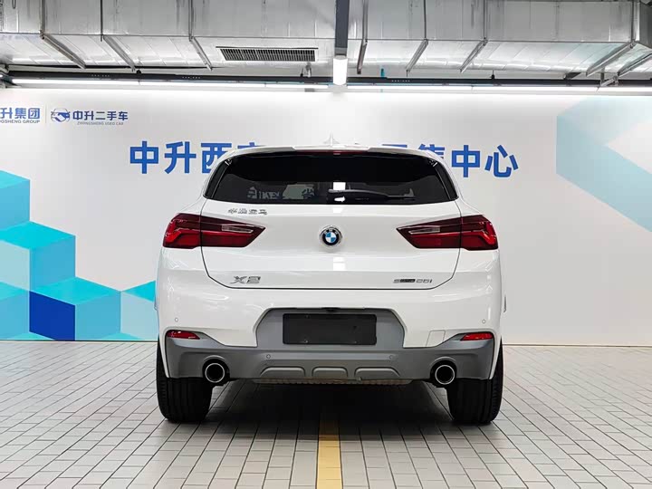 BMW X2 2020 s Drive 25i Leading M — фото 22