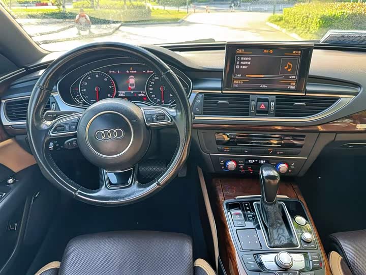 Audi A7 2016 50 TFSI quattro Comfort — фото 9