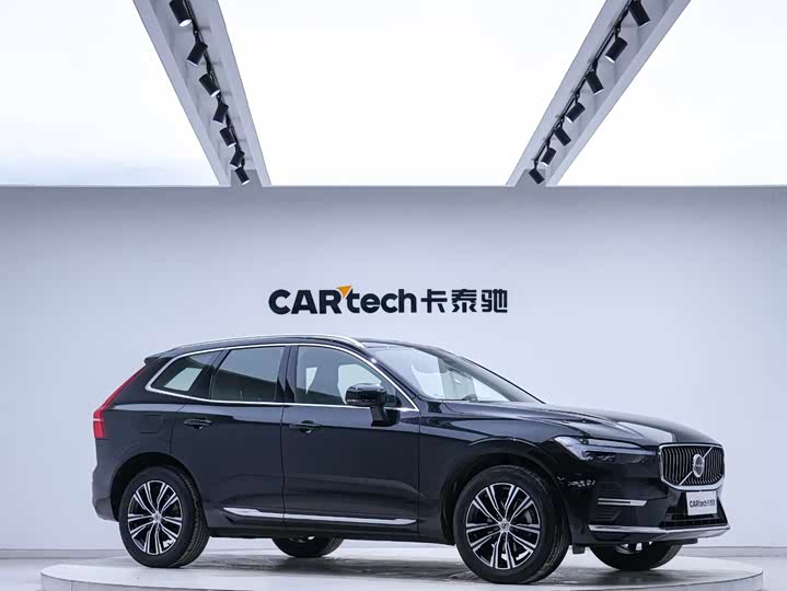 Volvo XC60 2022 B 5 4 WD — фото 6