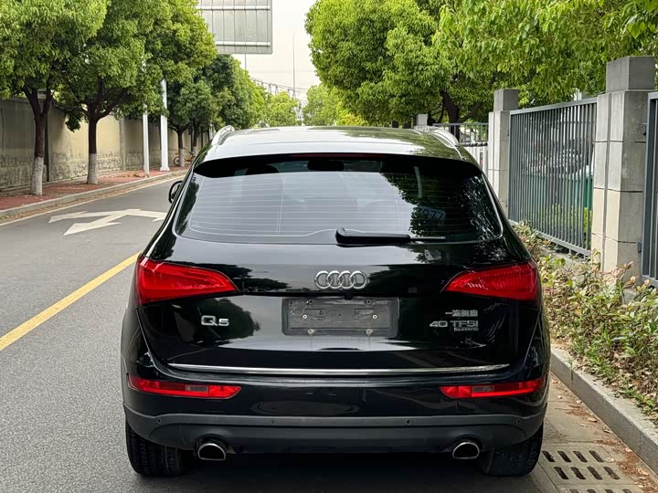 Audi Q5 2017 40 TFSI — фото 15