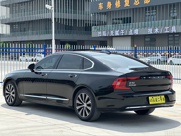 Volvo S90 2021 B 5 — фото 20