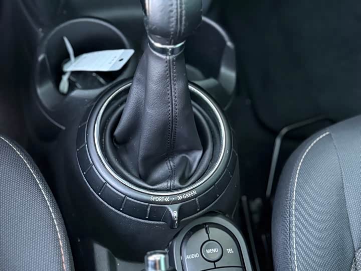 MINI Hatch — фото 13