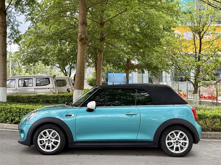 MINI Cabrio — фото 10