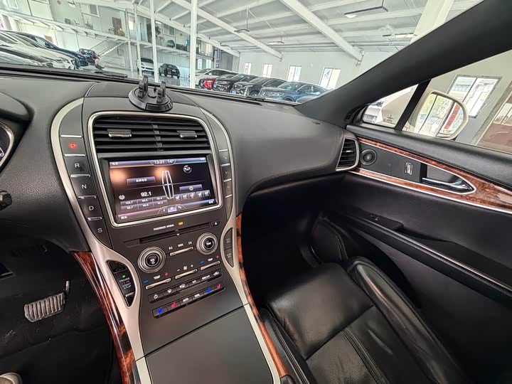 Lincoln MKX 2015 2.7 T 4 WD — фото 10