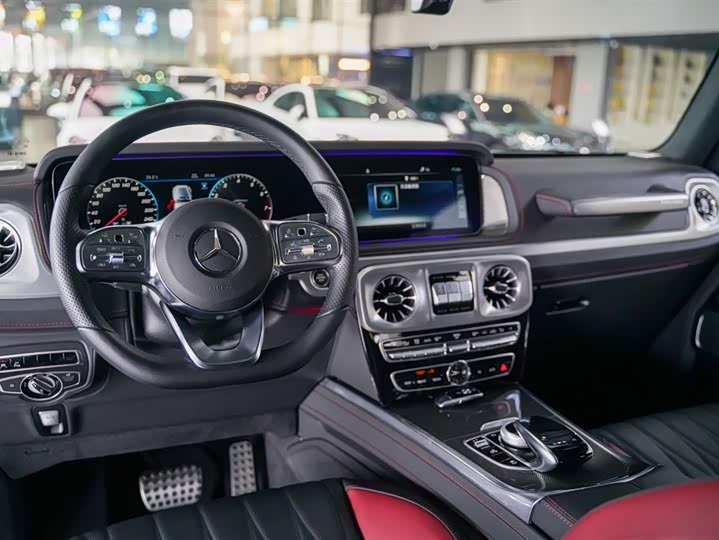 Mercedes-Benz G-Class 2024 G 500 — фото 2