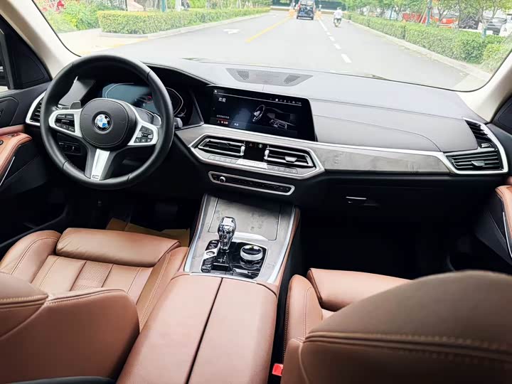 BMW X5 xDrive30i M спортпакет — фото 9