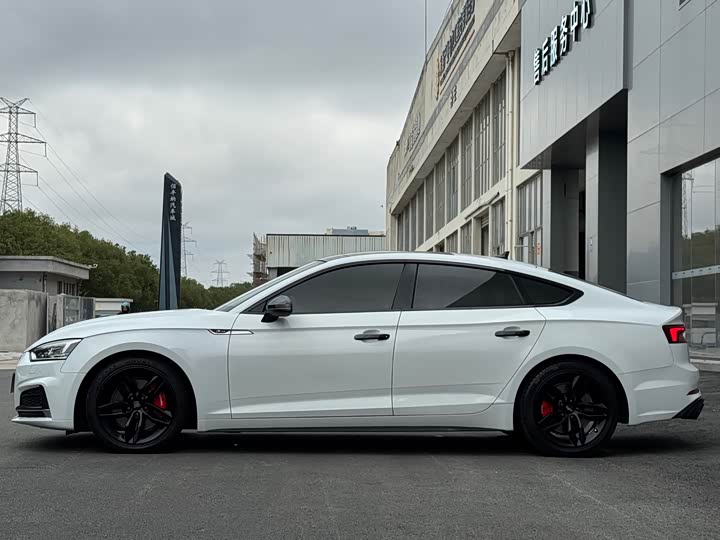 Audi A5 Sportback 40 TFSI стиль — фото 5