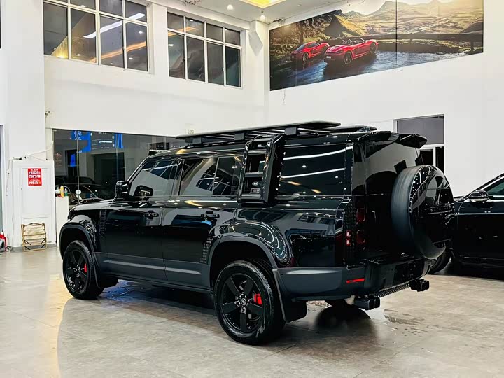 Land Rover Defender — фото 13