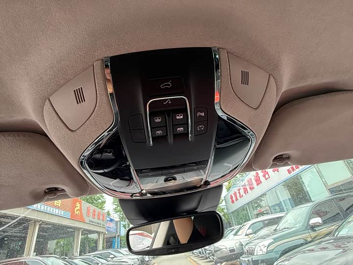 Maserati Levante 2019 3.8 T GTS — фото 26