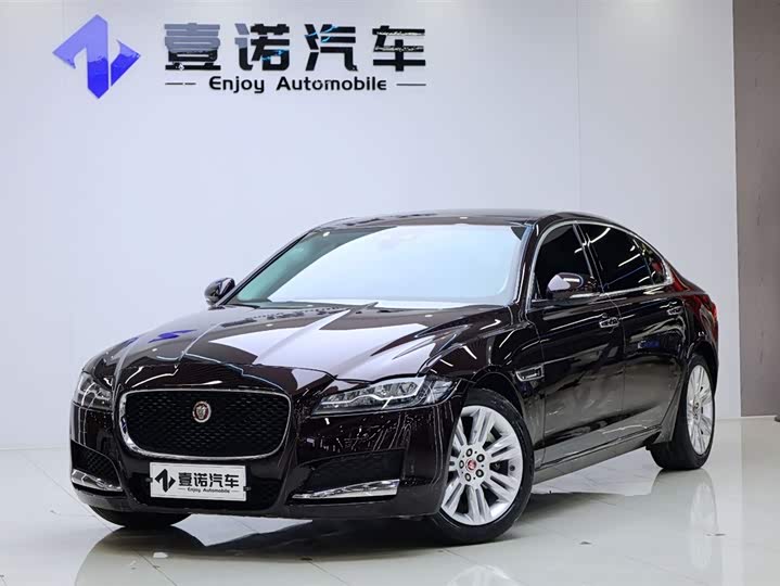 Jaguar XFL 2018 XFL 2.0 T 250 PS — фото 9
