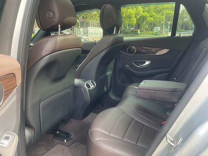 Mercedes-Benz GLC 260 4MATIC люкс — фото 19