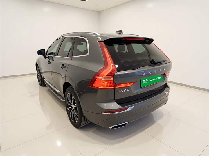 Volvo XC60 2021 T 5 4 WD — фото 5