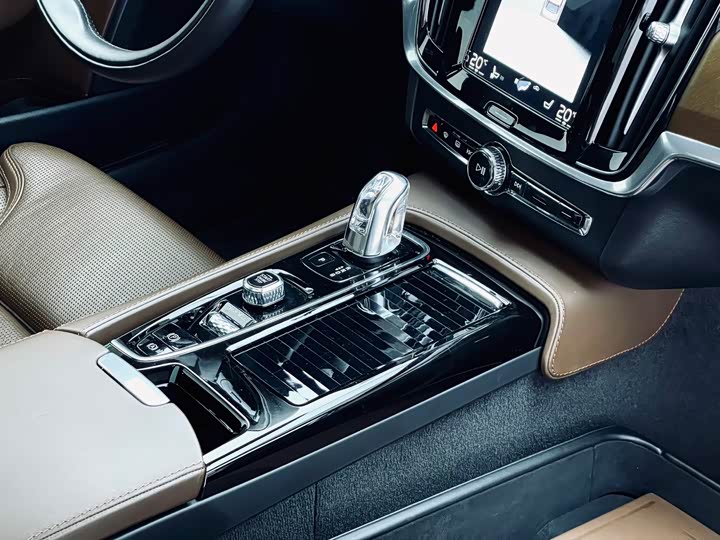 Volvo S90 Hybrid 2019 T 8 E Hybrid 3 VI — фото 12