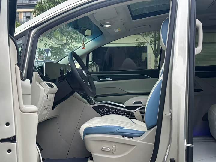 Buick GL8 2022 ES 653 T Comfort — фото 13