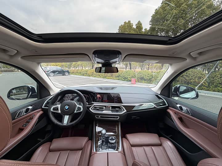 BMW X5 2020 x Drive 40i M — фото 14