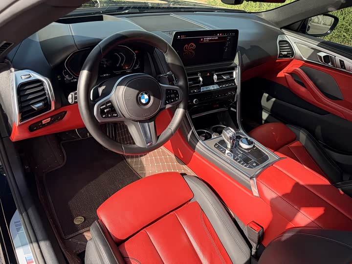 BMW 8-Series 2022 840i M — фото 10