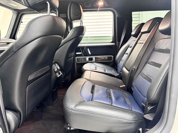 Mercedes-Benz G-Class 2019 AMG G 63 — фото 12