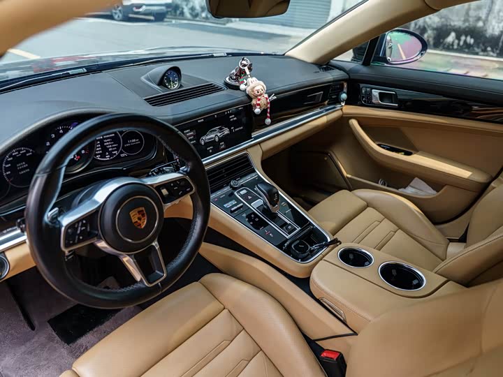 Porsche Panamera 2017 Panamera 4 Sport Turismo 3.0 T — фото 7