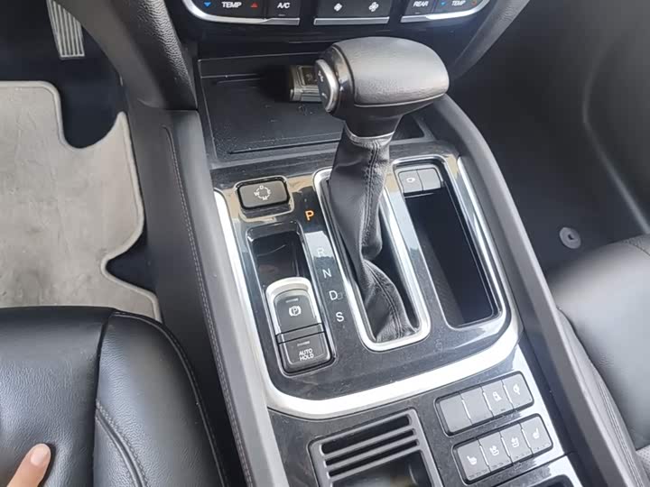 Trumpchi GS8 2017 320 T 2 WD ( ) — фото 14