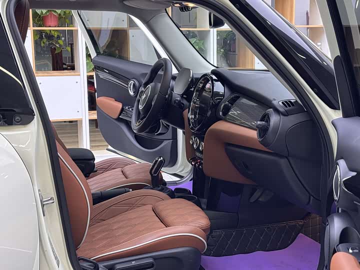 MINI Hatch — фото 11