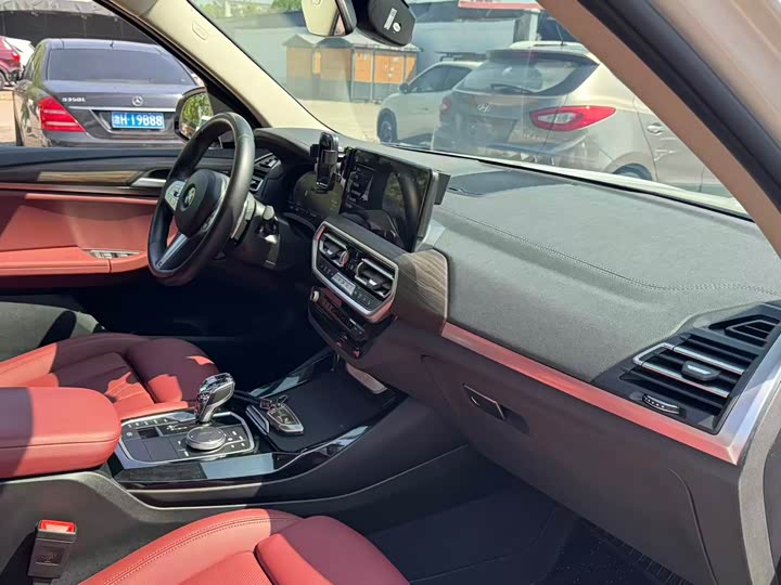 BMW X3 2023 x Drive 30i Leading M — фото 10