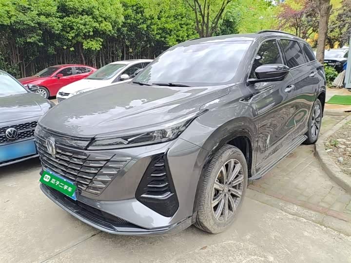 Changan CS75 PLUS 2024 1.5 T — фото 1