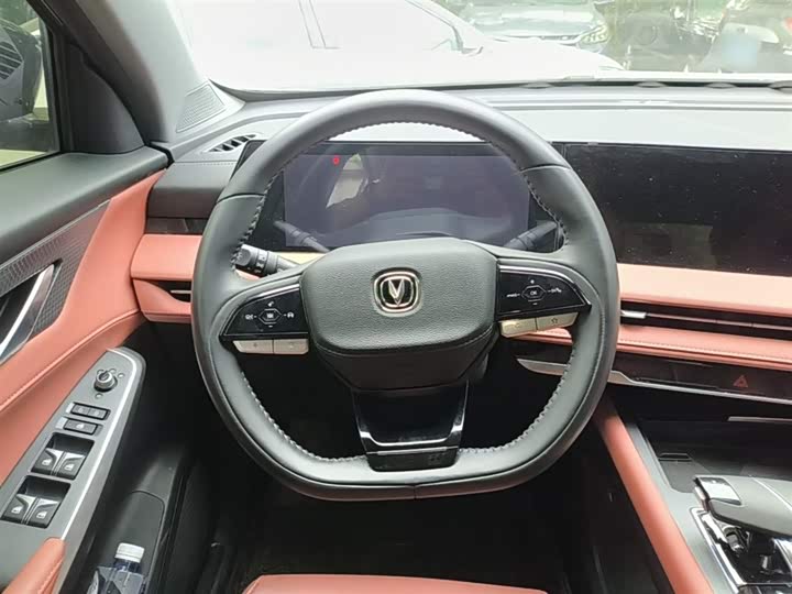 Changan CS75 PLUS 2024 1.5 T — фото 11