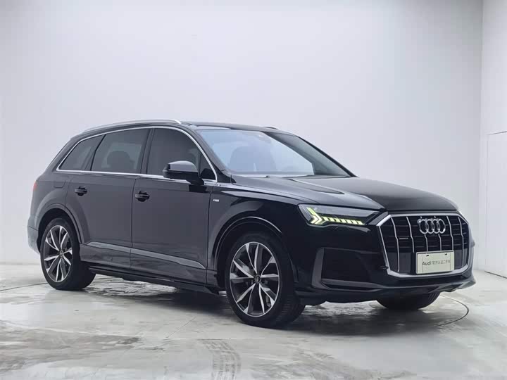 Audi Q7 2023 55 TFSI quattro S line Sport — фото 7