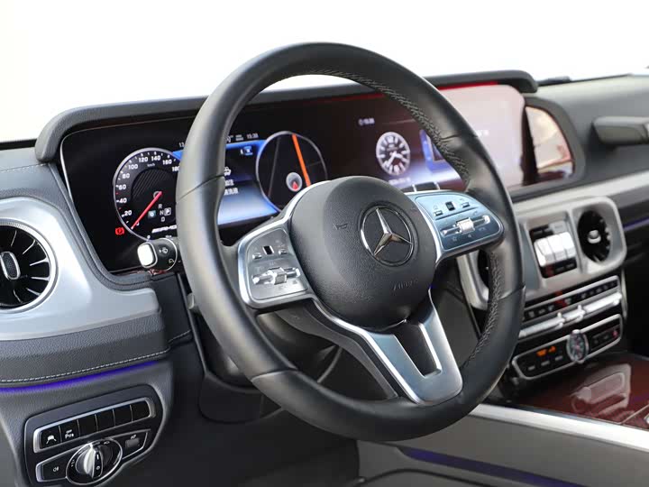Mercedes-Benz G-Class 2019 G 500 — фото 9