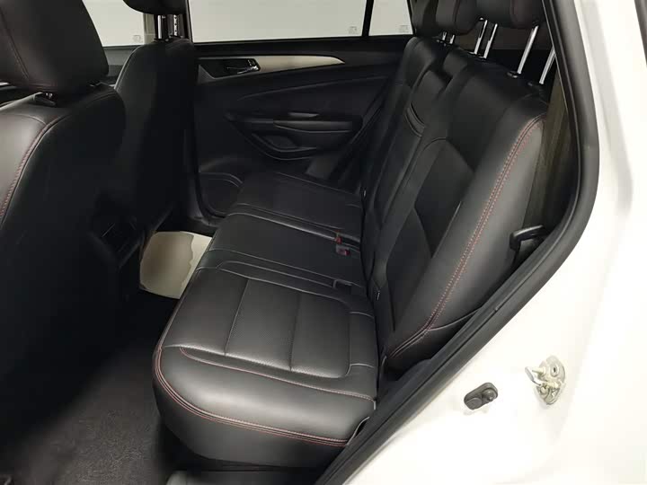 Changan CS75 2016 1.8 T ATElite V — фото 17
