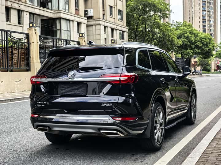 Buick Enclave — фото 5