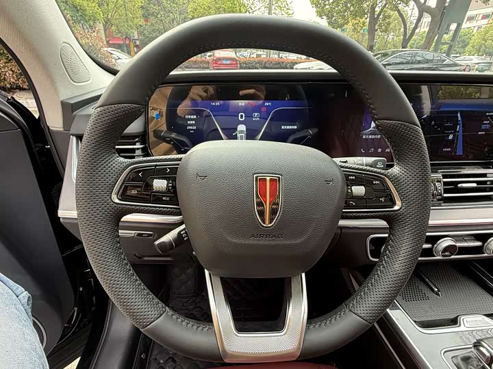 Hongqi HS5 2023 2.0 T Pro — фото 11