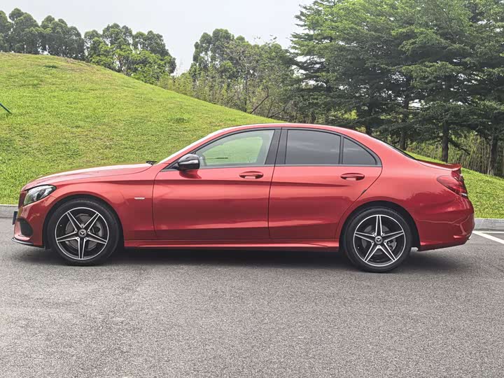 Mercedes-Benz C-Class 2018 C 200 — фото 4