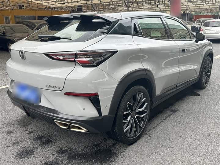 Changan UNI-T 2022 1.5 T Flagship — фото 5