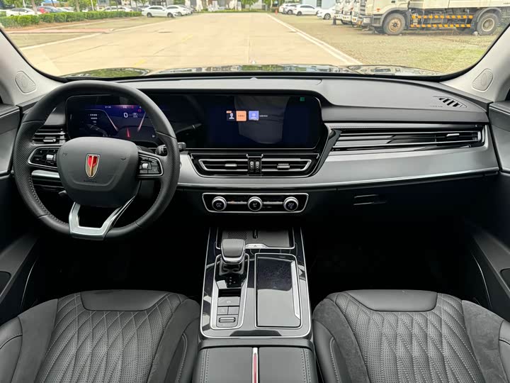 Hongqi HS5 2023 2.0 T 4 WD Pro — фото 6