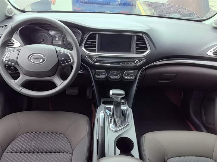 Trumpchi GS4 2015 200 T G-DCT — фото 10