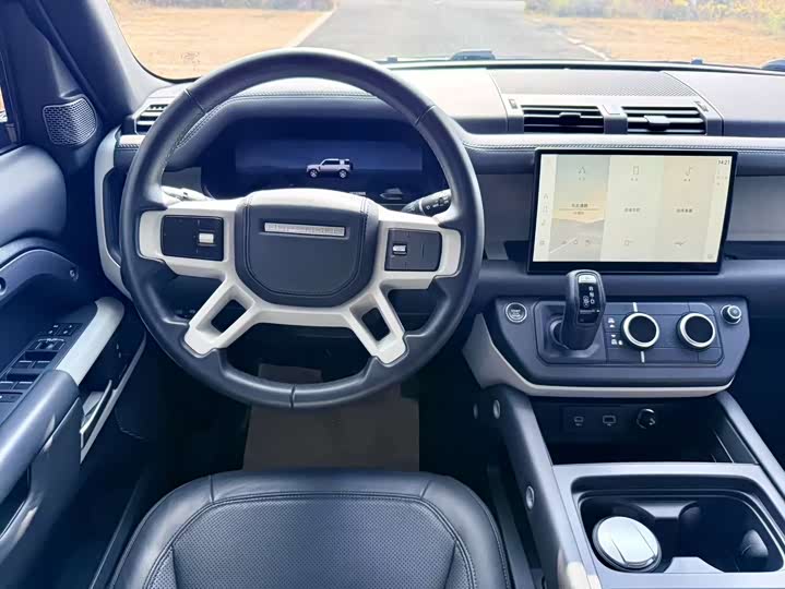Land Rover Defender — фото 15
