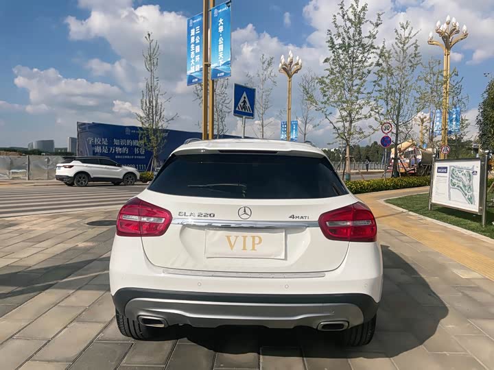 Mercedes-Benz GLA 2016 GLA 220 4 MATIC — фото 9
