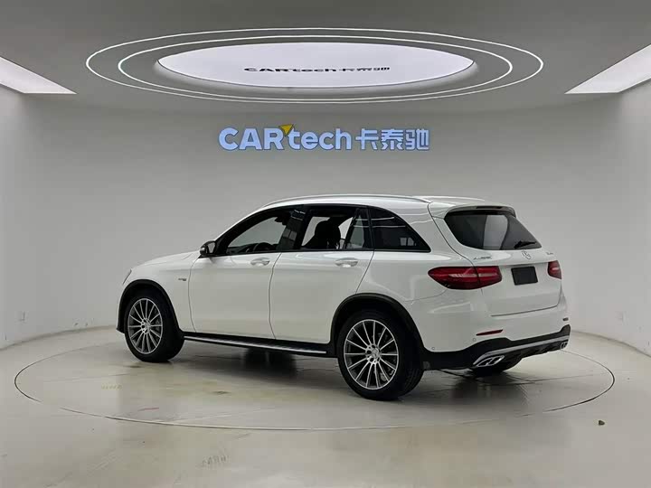 Mercedes-Benz GLC 2017 AMG GLC 43 4 MATIC — фото 7